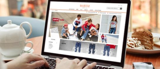 vêtements pour enfants